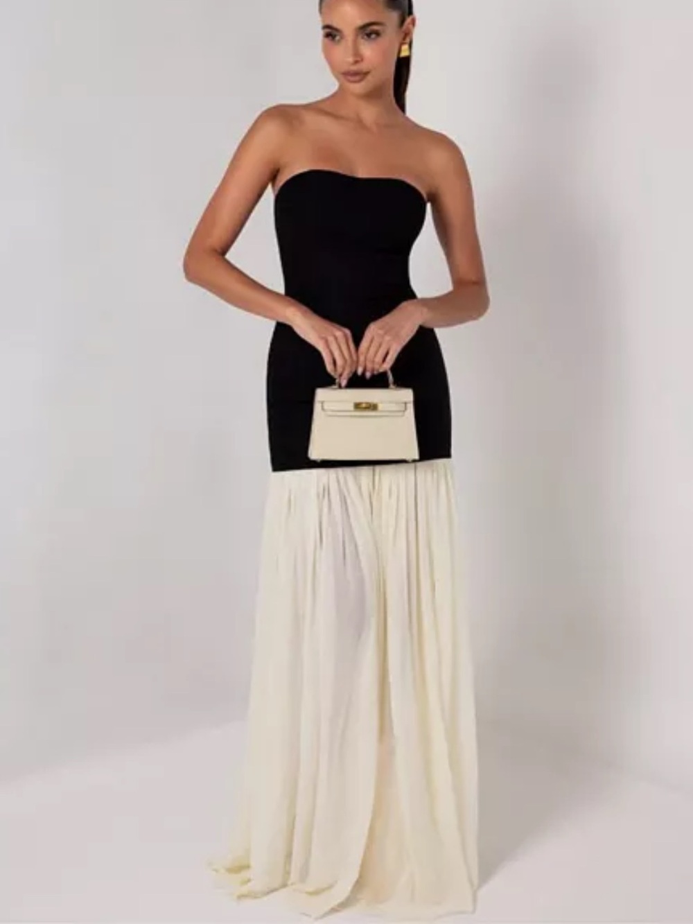 Heiress Beverly Hills Black and Cream Chiffon Maxi Dress